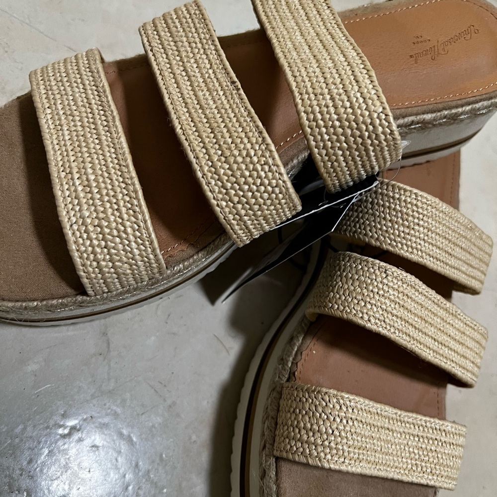 Tan natural threaded 3 strap wedge sandal